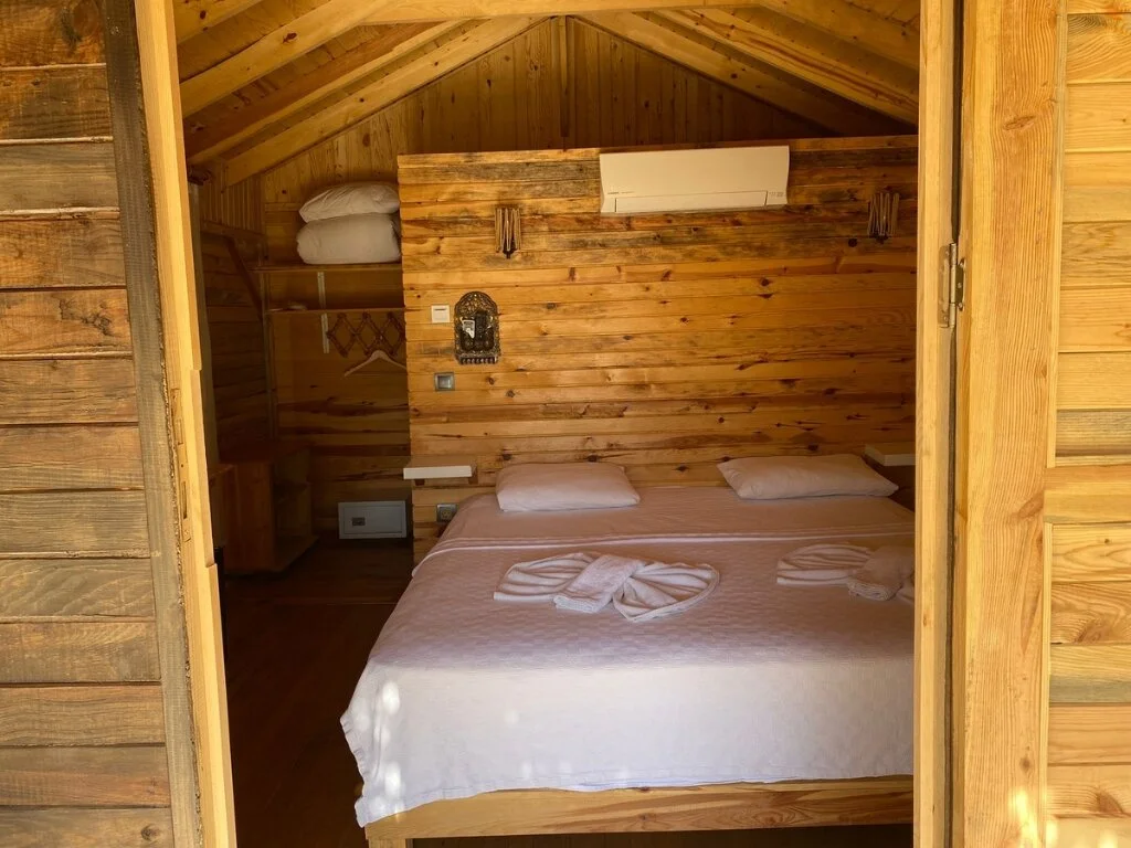 Natural Jakuzili Oda manzara